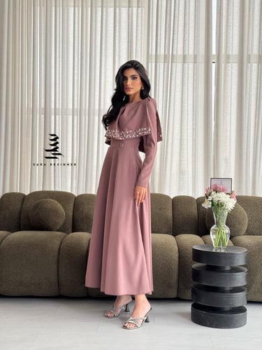 فستان موف مزين بالشك