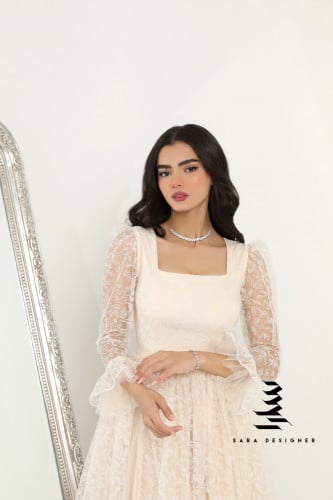 فستان بيج بتطريز كامل