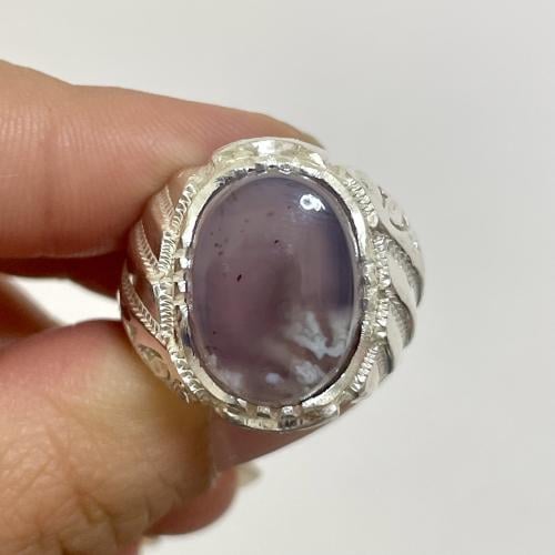 خاتم فضة رجالي بحجر عقيق ورد الربيع