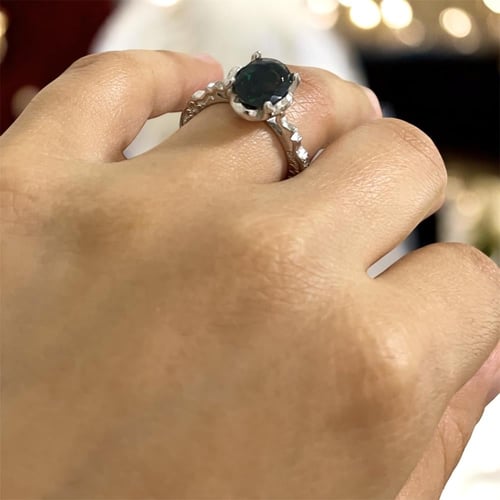 خاتم فضة نسائي بحجر اوبال اثيوبي طبيعي مرصع الماس...