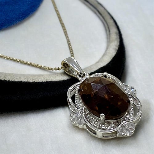 قلادة فضة نسائية بحجر عقيق جبل احد