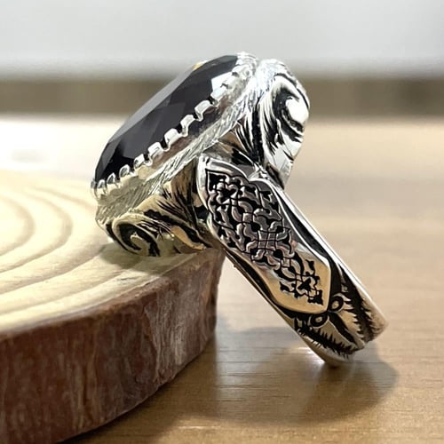 خاتم فضة رجالي بحجر إمبريال توباز