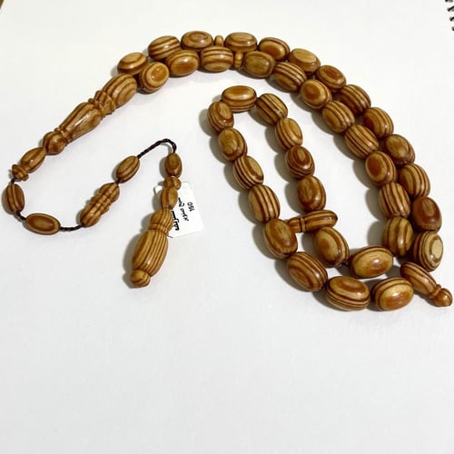 سبحة خشب صنوبر طبيعي 39 تسبيحه