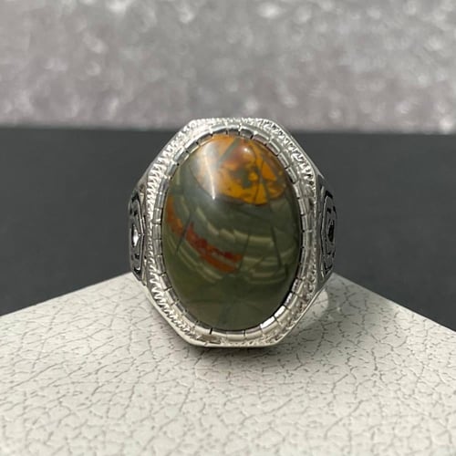 خاتم فضة رجالي بحجر عقيق دم يماني طبيعي