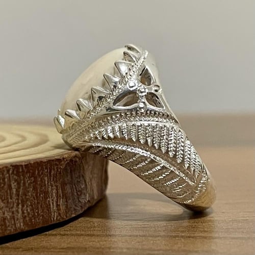 خاتم فضة رجالي بحجر عاج الفيل الطبيعي