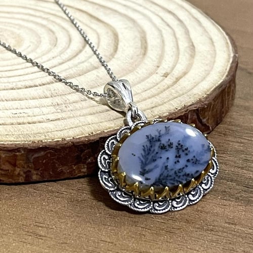 قلادة فضة نسائية بحجر عقيق مشجر يماني طبيعي