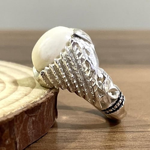 خاتم فضة رجالي بحجر عاج الفيل الطبيعي
