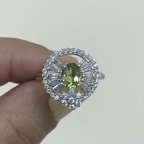 خاتم فضة نسائي بحجر زبرجد طبيعي مرصع زركون سويسري