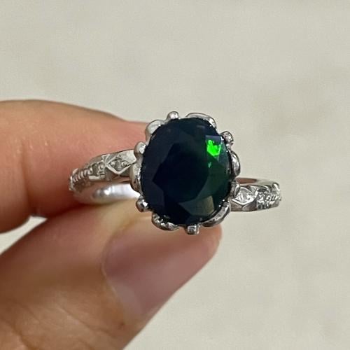 خاتم فضة نسائي بحجر اوبال اثيوبي طبيعي مرصع الماس...