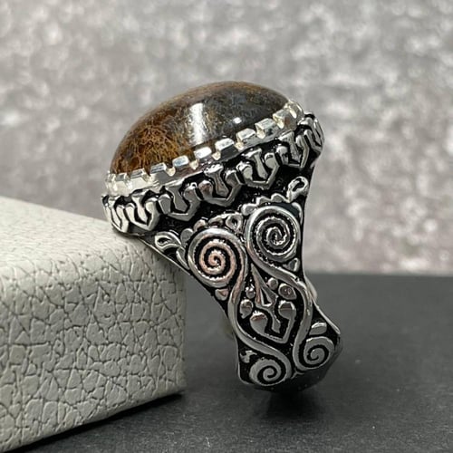 خاتم فضة رجالي بحجر عقيق طحلبي يماني طبيعي