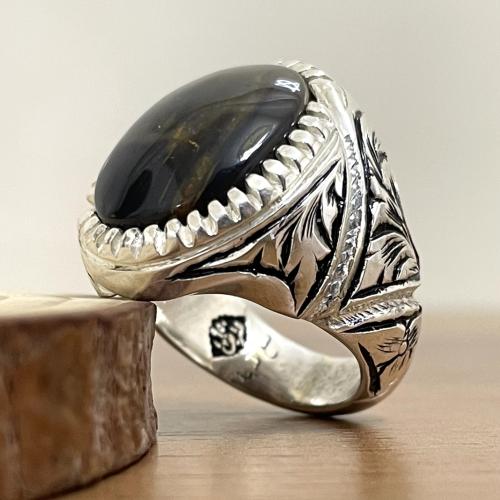 خاتم فضة رجالي بحجر جزع يماني طبيعي