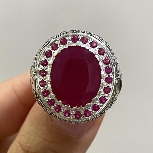 خاتم فضة رجالي بحجر ياقوت تايلندي مرصع زركون احمر...