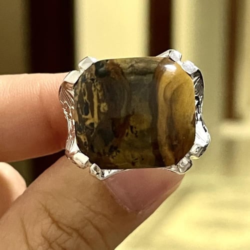 خاتم فضة رجالي بحجر تايجر ( عين النمر )