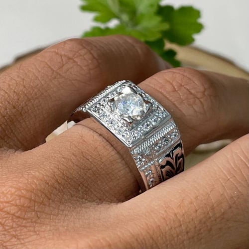 خاتم فضة رجالي بحجر موزنايت صلابة الماس