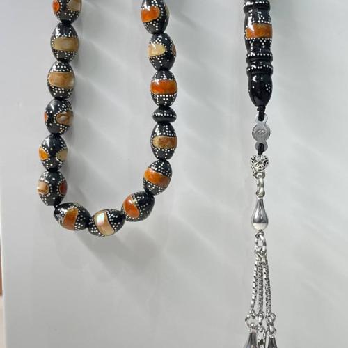 سبحة يسر طبيعي مطعم بالفضة