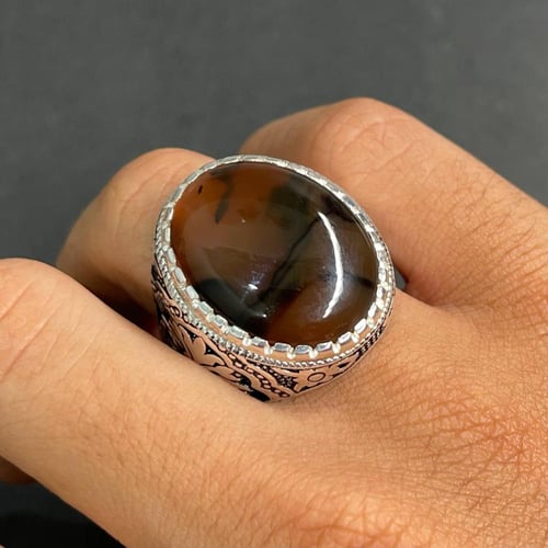 خاتم فضة رجالي بحجر عقيق مصور يماني طبيعي