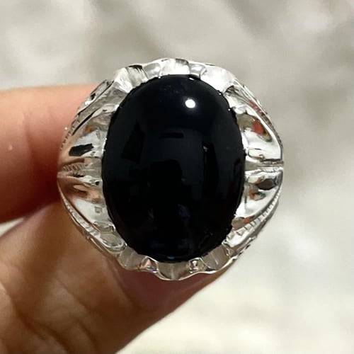 خاتم فضة رجالي بحجر جزع يماني طبيعي