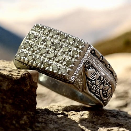 خاتم فضة رجالي مرصع الماس طبيعي