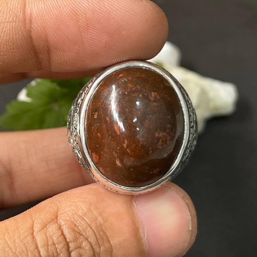 خاتم فضة رجالي بحجر جبل احد طبيعي