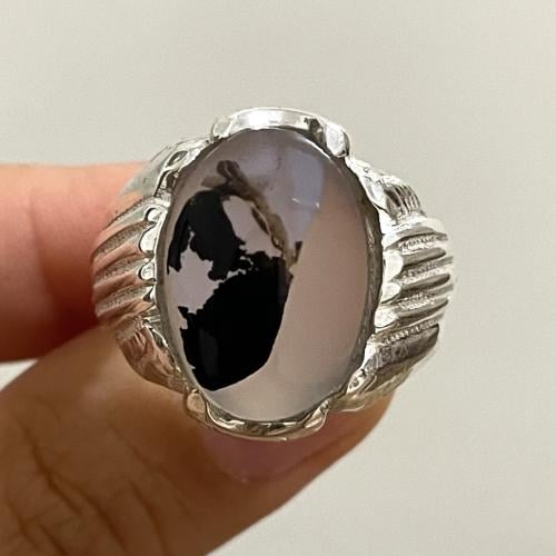 خاتم فضة رجالي بحجر عقيق مصور يماني طبيعي