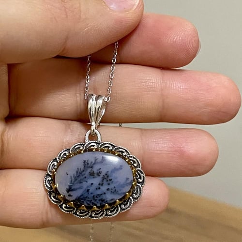 قلادة فضة نسائية بحجر عقيق مشجر يماني طبيعي