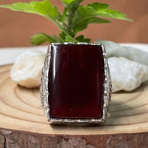 خاتم فضة رجالي بحجر عقيق كرزي يماني طبيعي