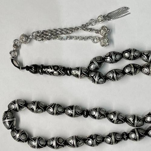 سبحة يسر طبيعي مطعم بالفضة