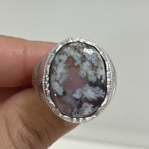 خاتم فضة رجالي بحجر عقيق ورد الربيع الطبيعي