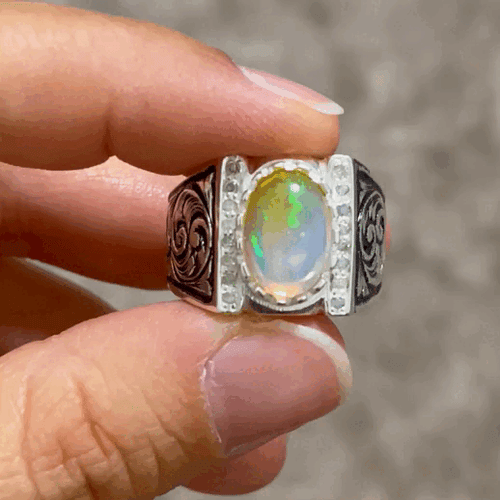 خاتم فضة رجالي بحجر اوبال اثيوبي طبيعي مرصع الماس...