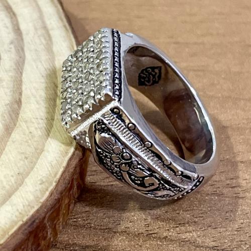 خاتم فضة رجالي مرصع الماس طبيعي