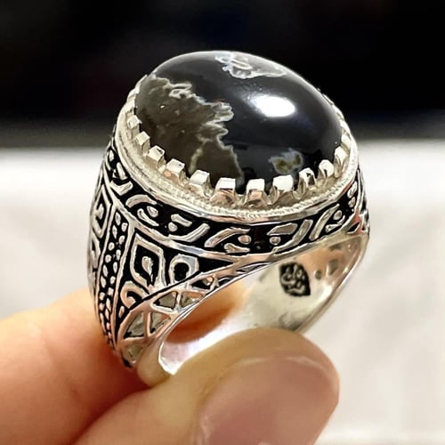 خاتم فضة رجالي عقيق يماني خرائطي اسود طبيعي