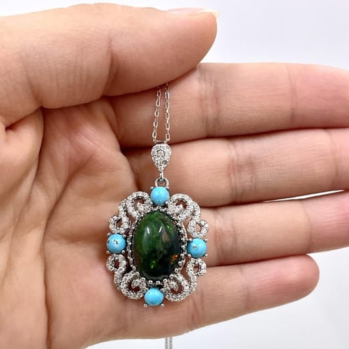 قلادة فضة نسائية بحجر اوبال اثيوبي مرصع فيروز كرما...
