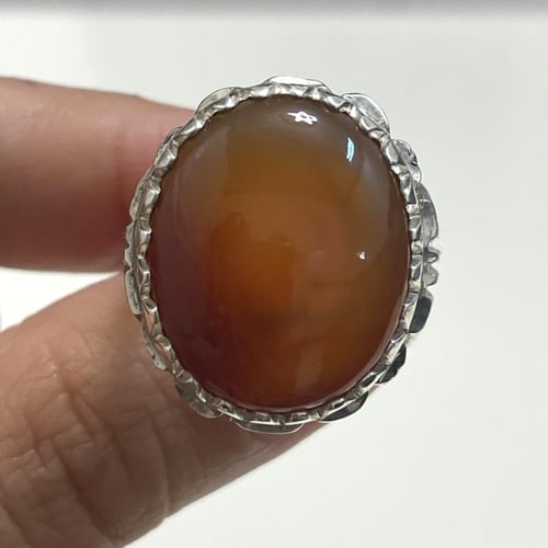 خاتم فضة رجالي بحجر عقيق يماني مشمشي طبيعي