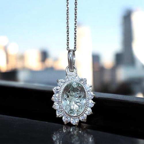 قلادة فضة نسائية بحجر اكوامارين مرصع زركون سويسري...