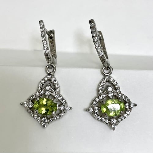 طقم فضة نسائي 3 قطع بحجر زبرجد طبيعي