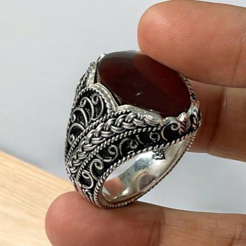 خاتم فضة رجالي بحجر عقيق كرزي يماني طبيعي