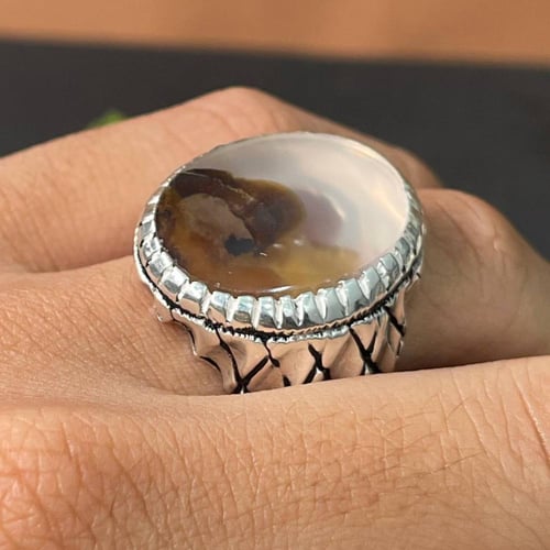 خاتم فضة رجالي بحجر عقيق مصور يماني طبيعي