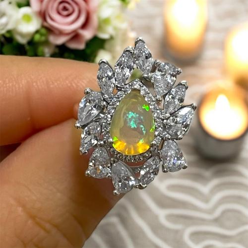 خاتم فضة نسائي بحجر اوبال اثيوبي مرصع زركون سويسري