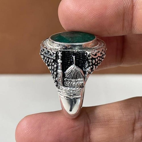 خاتم فضة رجالي بحجر زمرد