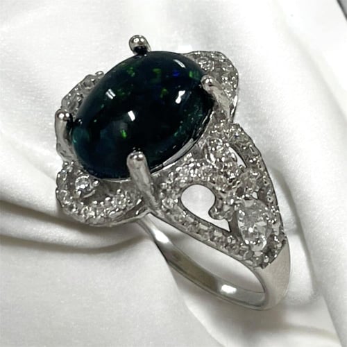 خاتم فضة نسائي بحجر اوبال اثيوبي مرصع زركون سويسري