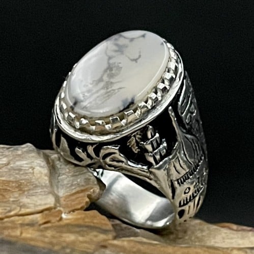 خاتم فضة رجالي بحجر عقيق يماني مشجر