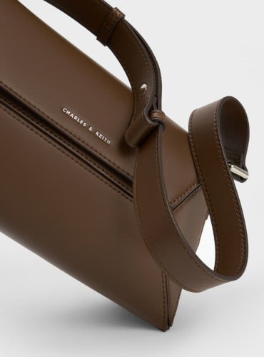 Nasrin Geometric Shoulder Bag