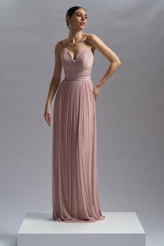 Evening dress 2025