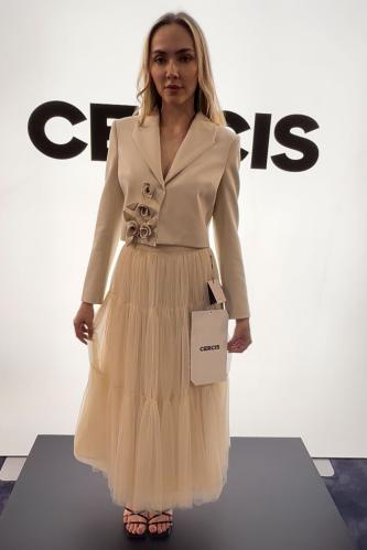 طقم قطعتين جكت مع تنوره