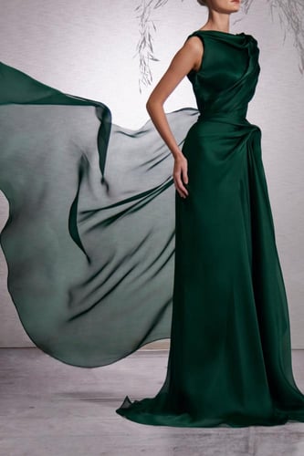 Evening dress 2025