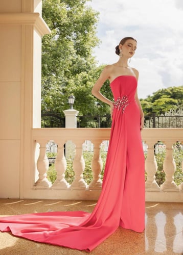 Evening dress 2025