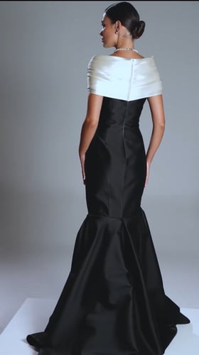 فستان ابيضّ واسودEvening dress