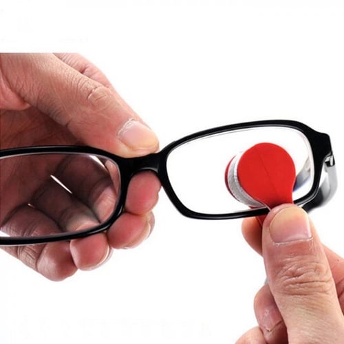 ممسحة نظارات