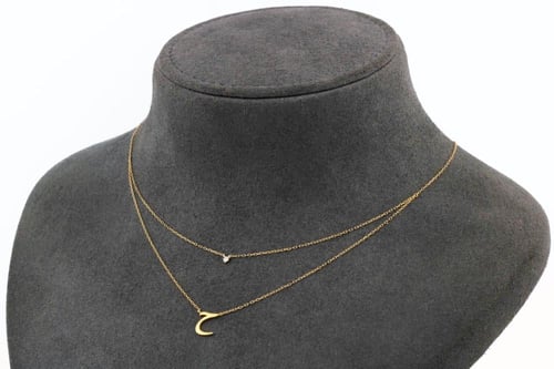 شوكر ذهب دورين بتصميم حرف مع النقاط