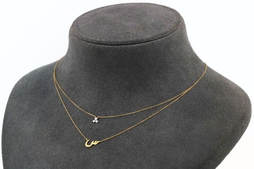 شوكر ذهب دورين بتصميم حرف مع النقاط